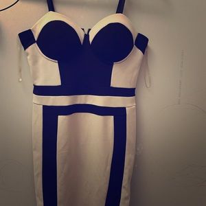 Elegant dress worn once for wedding